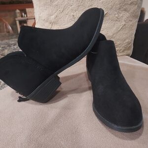 Journee Collection Black Ankle Booties